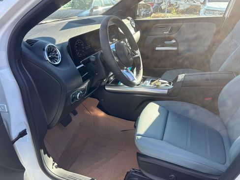 New 2026 Mercedes-Benz GLA 250 4MATIC image 8