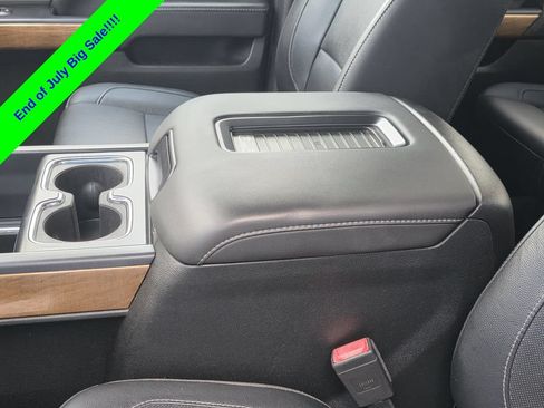 Used 2018 Chevrolet Silverado 1500 LTZ RWD image 10