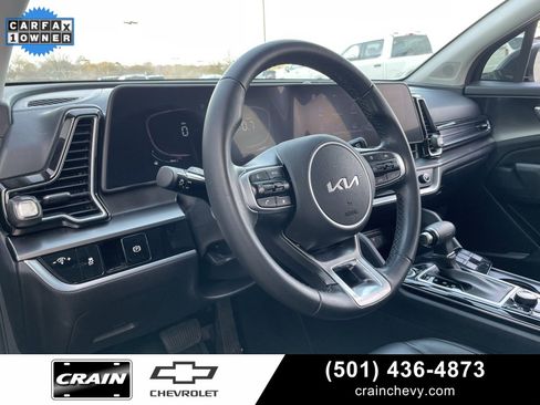 Used 2024 Kia Sportage EX image 10