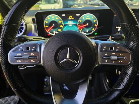 Used 2019 Mercedes-Benz A 220 image 11