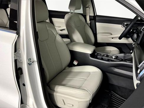 New 2026 Kia Sorento EX image 12