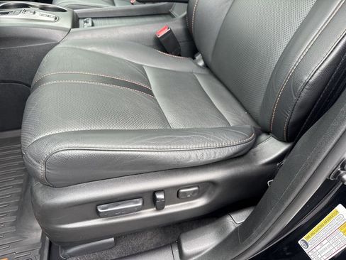 Used 2022 Honda Pilot TrailSport image 14