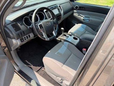 Used 2013 Toyota Tacoma 2WD Access Cab w/ SR5 Pkg image 17