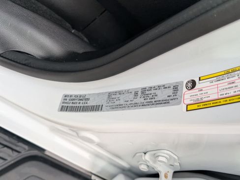 Used 2022 RAM 1500 Big Horn image 13