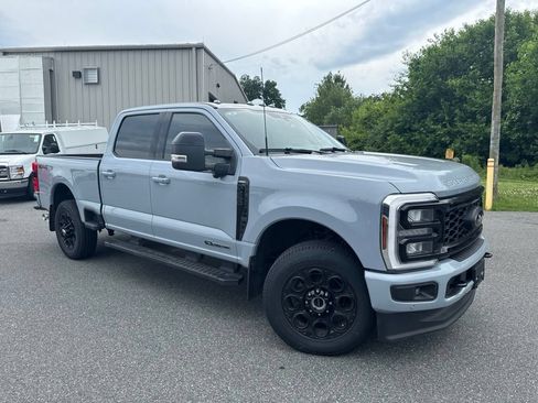 Used 2025 Ford F250 Lariat w/ Lariat Ultimate Package AWD/4WD image 1