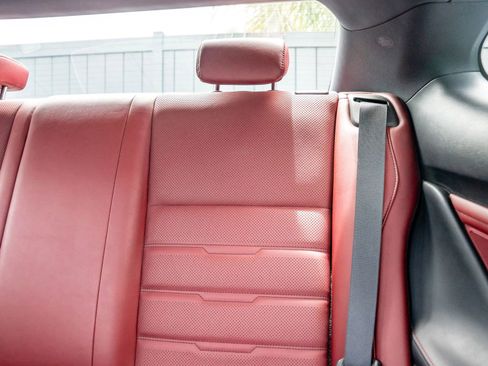 Used 2017 Lexus RC 200t F Sport RWD image 40