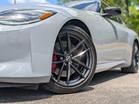 Used 2024 Nissan Z Performance w/ Floor Mat Package image 36