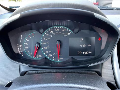 Used 2018 Chevrolet Sonic LT FWD image 12