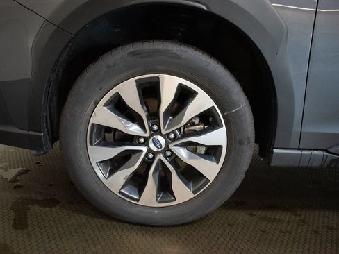 Certified 2024 Subaru Outback Limited AWD/4WD image 9