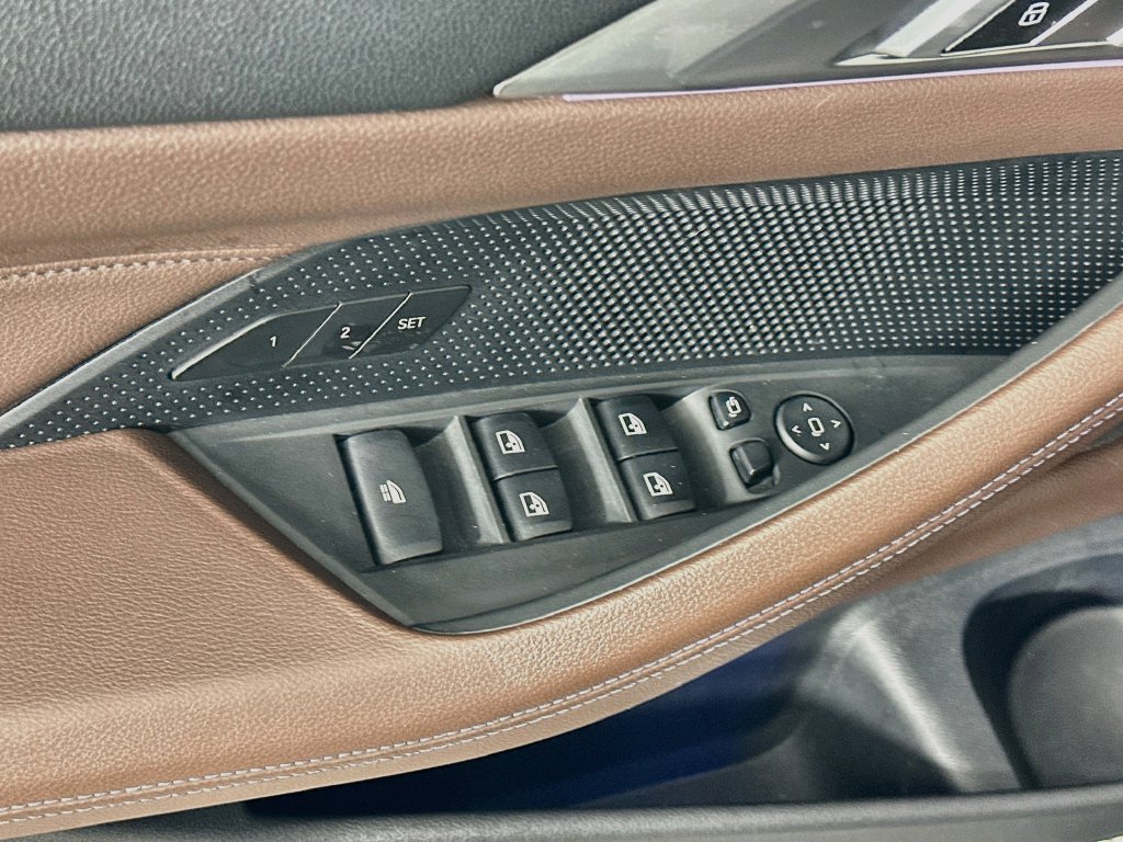 Used 2021 BMW 430i Convertible w/ Premium Package RWD image 24
