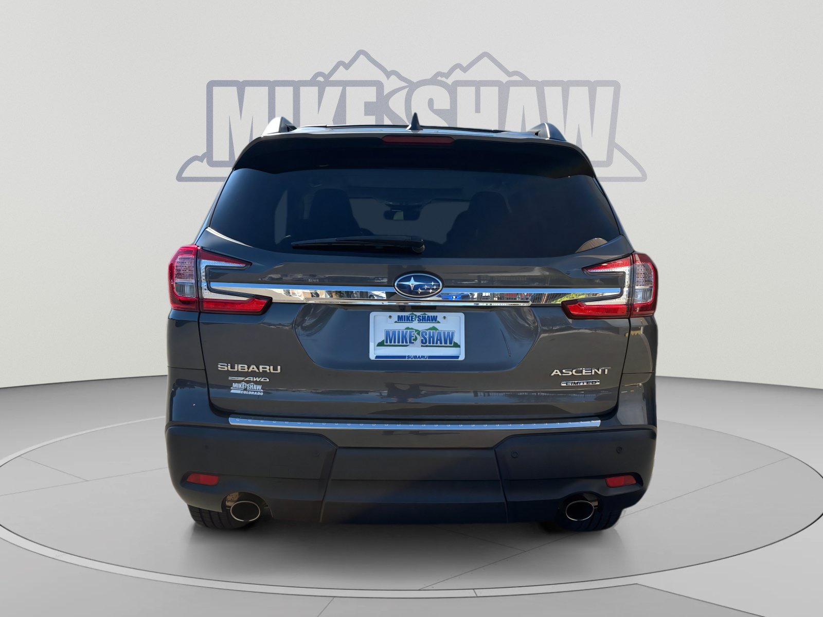 Used 2023 Subaru Ascent Limited w/ Technology Package AWD/4WD image 4