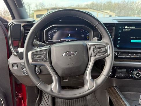 Used 2025 Chevrolet Silverado 1500 LT Trail Boss w/ Convenience Package II image 26