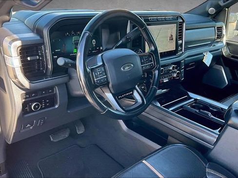 Used 2023 Ford F350 Platinum image 12