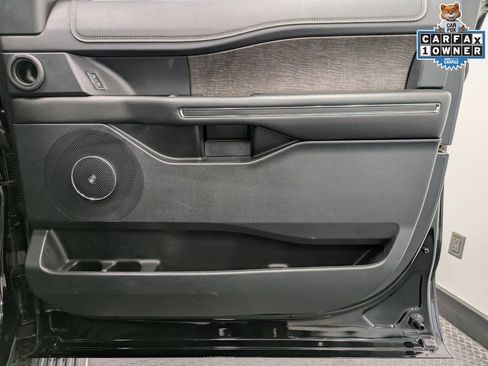 Used 2020 Ford Expedition Limited w/ Equipment Group 302A image 27