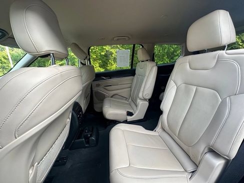 Used 2021 Jeep Grand Cherokee L Limited AWD/4WD image 29