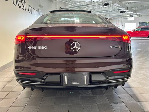 Certified 2023 Mercedes-Benz EQS 580 4MATIC Sedan image 5