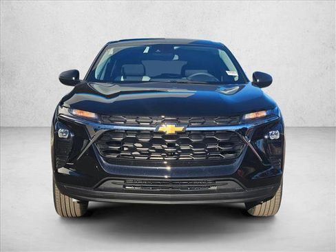 New 2026 Chevrolet Trax LS w/ Driver Confidence Package image 6
