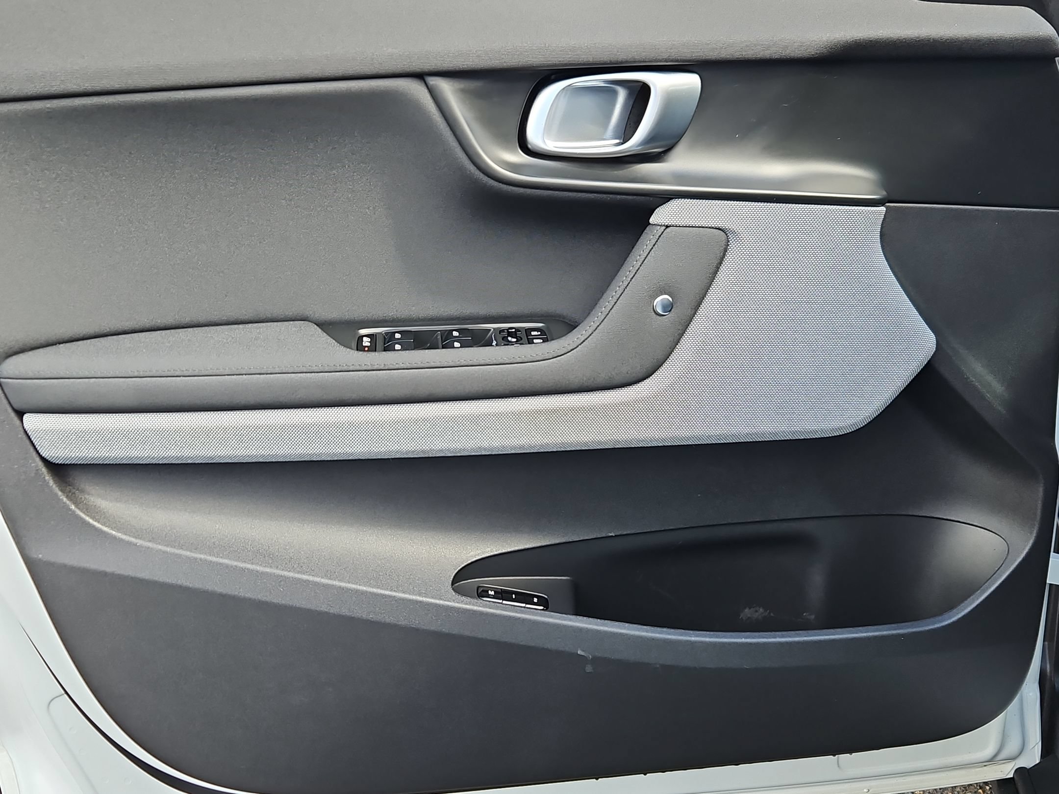 Used 2024 Polestar Polestar 2 AWD/4WD image 9