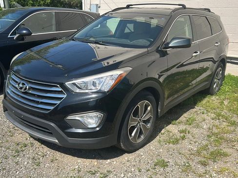Used 2013 Hyundai Santa Fe GLS w/ Popular Equipment Pkg AWD/4WD image 2