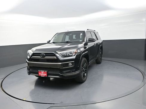 Used 2020 Toyota 4Runner Nightshade AWD/4WD image 54