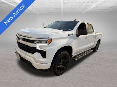 Used 2023 Chevrolet Silverado 1500 RST w/ Z71 Off-Road Package AWD/4WD image 1