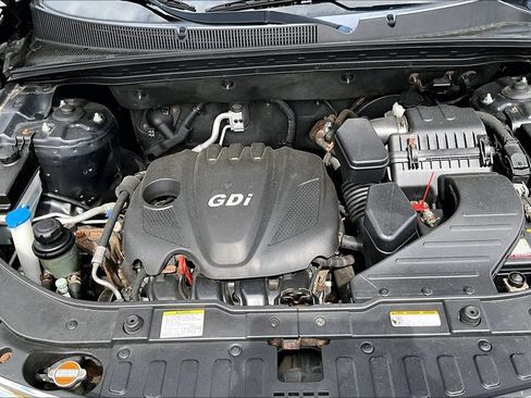 Used 2012 Kia Sorento LX w/ Convenience Pkg FWD image 10