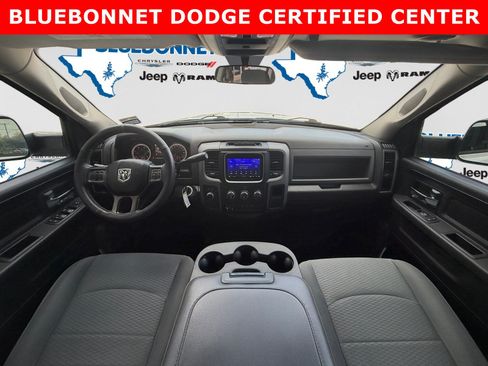 Used 2018 RAM 2500 Tradesman w/ Chrome Appearance Group AWD/4WD image 12