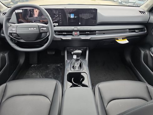 New 2026 Kia K4 EX FWD image 12
