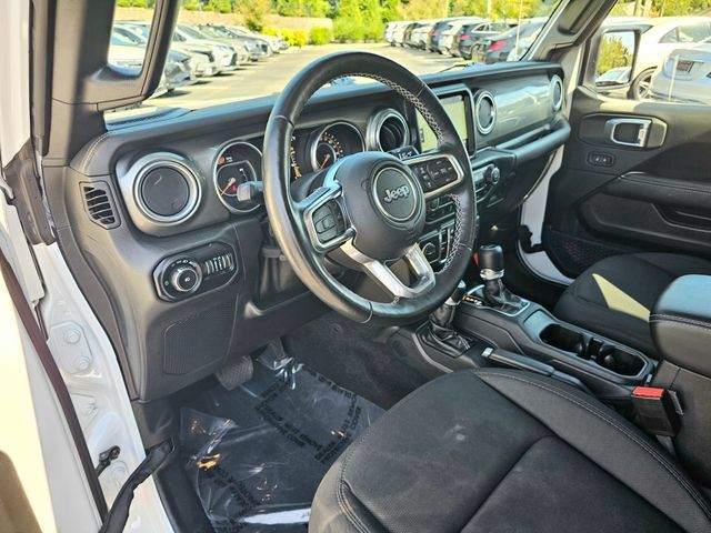 Used 2021 Jeep Wrangler Unlimited Sahara AWD/4WD image 14