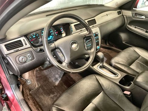 Used 2008 Chevrolet Impala LT w/ Luxury Edition Package image 10