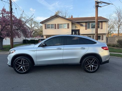 Used 2019 Mercedes-Benz GLE 43 AMG 4MATIC Coupe image 4