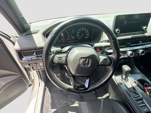 Used 2022 Honda Civic Sport image 11