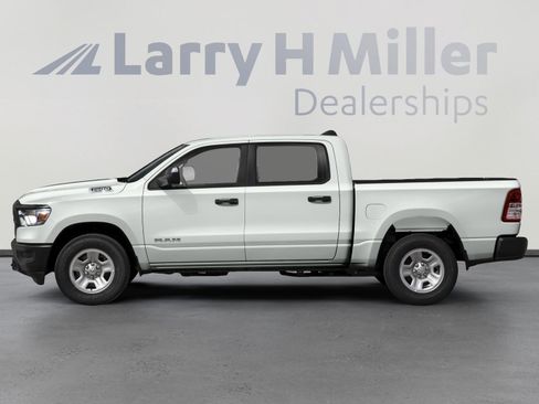 Used 2019 RAM 1500 Tradesman RWD image 3