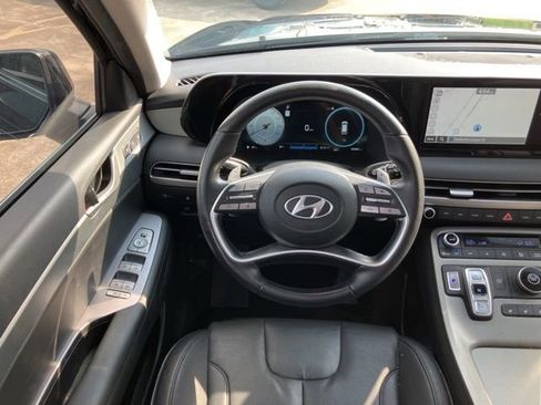 Used 2024 Hyundai Palisade SEL w/ Premium Package FWD image 15