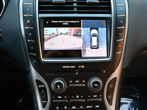 Used 2019 Lincoln Nautilus Reserve image 58