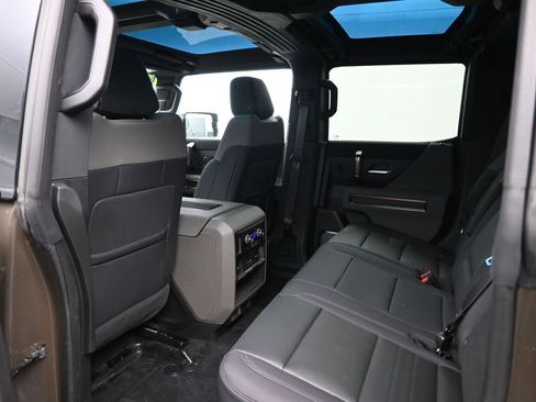 Used 2024 GMC Hummer EV 3X w/ Extreme Off-Road Package AWD/4WD image 30