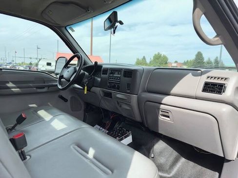 Used 1999 Ford F350 2WD Regular Cab DRW Super Duty image 11