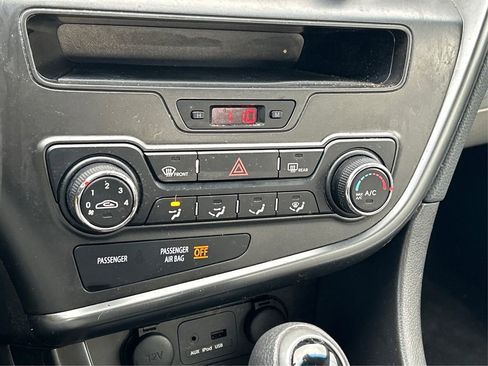 Used 2013 Kia Optima LX image 24