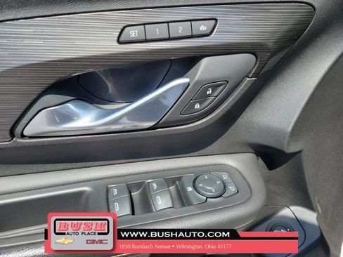 Used 2019 GMC Terrain SLT w/ Preferred Package AWD/4WD image 20