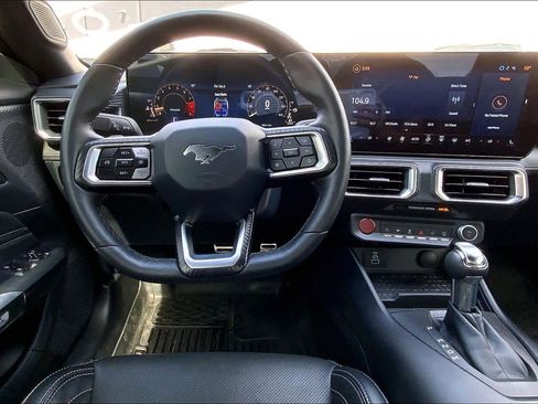 Used 2024 Ford Mustang GT Premium image 6