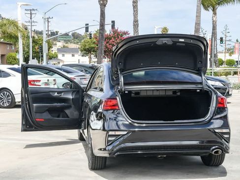 Used 2019 Kia Forte LXS FWD image 26