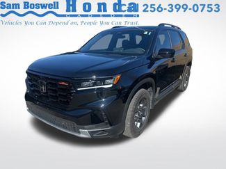 Used 2025 Honda Pilot TrailSport video 1
