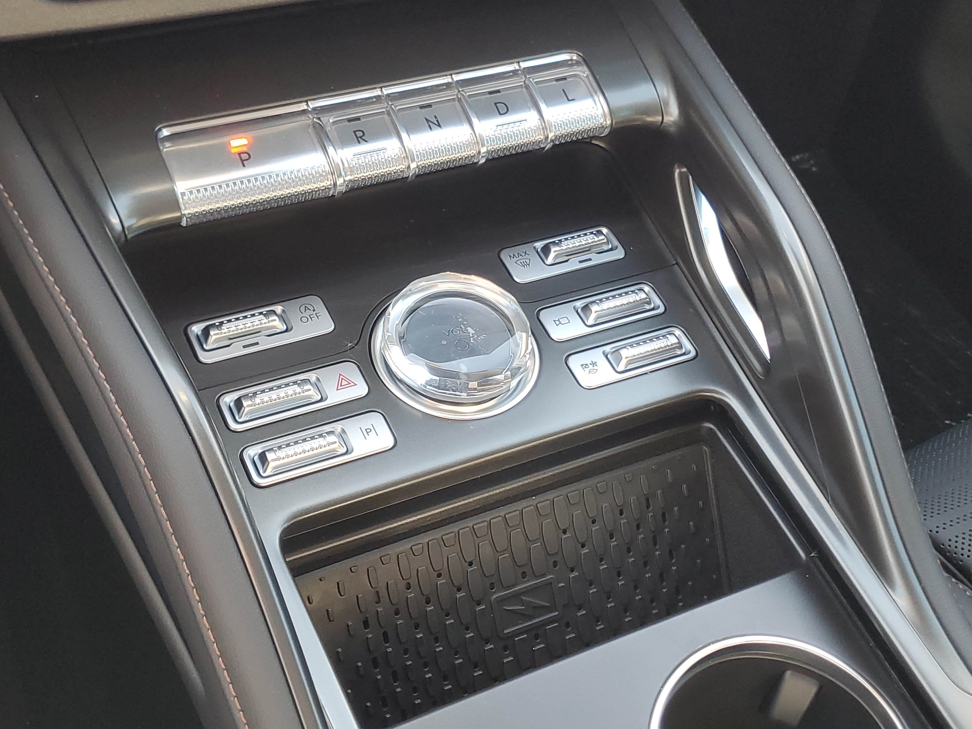 New 2026 Lincoln Nautilus Reserve AWD/4WD image 26