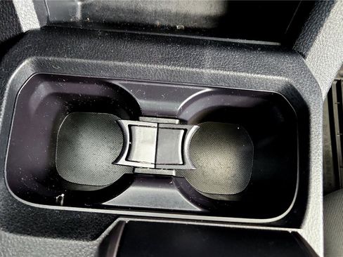 Used 2023 Toyota Tacoma SR5 image 33