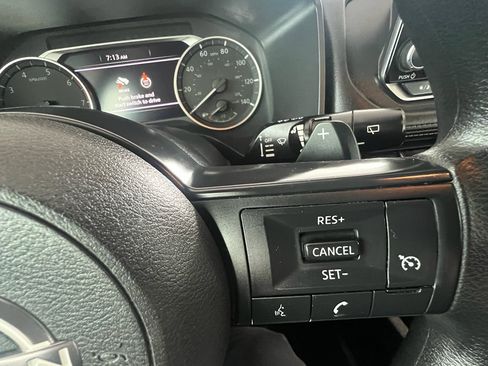 Used 2023 Nissan Rogue S AWD/4WD image 24