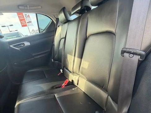Used 2011 Lexus CT 200h Premium w/ Premium Audio Pkg FWD image 8