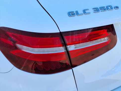 Used 2019 Mercedes-Benz GLC 350e GLC 350e image 12