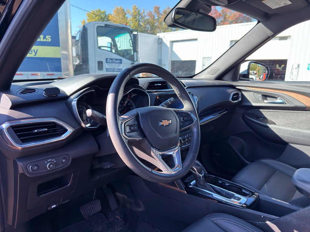 Used 2021 Chevrolet TrailBlazer ACTIV w/ Sun and Liftgate Package FWD image 20