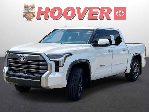 Used 2023 Toyota Tundra Limited w/ Power Package AWD/4WD image 5