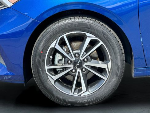 Used 2023 Kia Forte LXS image 23